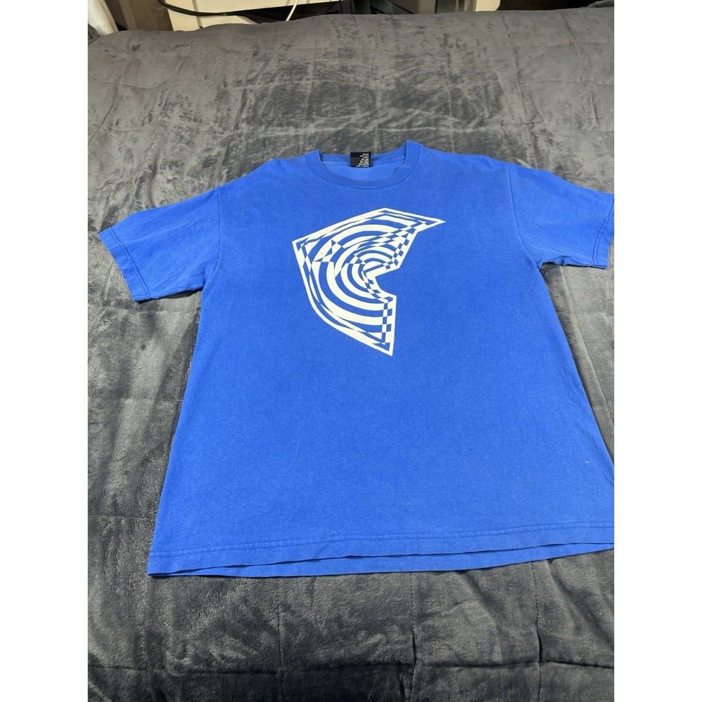 Vintage Y2K Blue  Famous Stars and‎ Straps Skater T Shirt size, large grunge